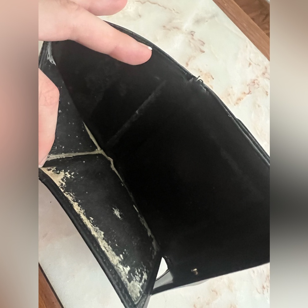 Louis Vuitton Epi Black Tassil Leather Elise Bifold Vintage Wallet SP1901 - Picture 8 of 10
